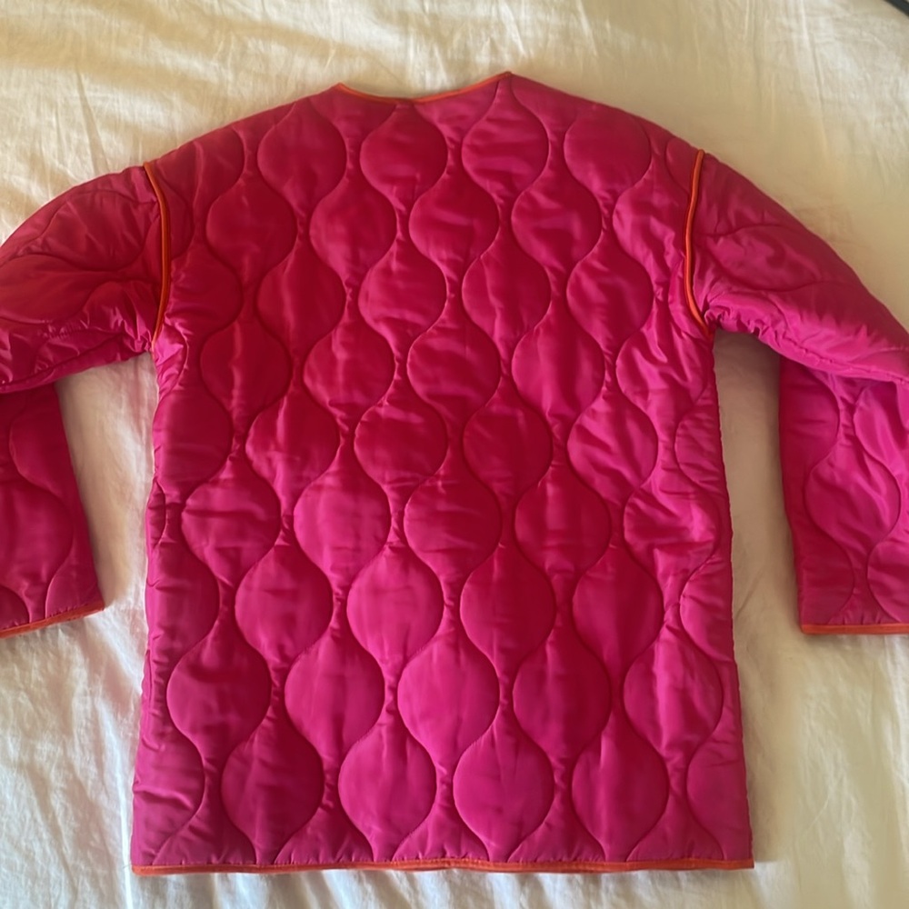 Never Fully Dressed Reversible Quilted Puffer Jacket - Olive/Hot Pink - Picture 6 of 6